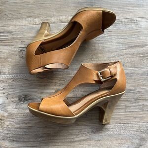 Sofft Leather Heels Women's 8.5 Brown Y2K Vintage Buckle 3.5" Heel